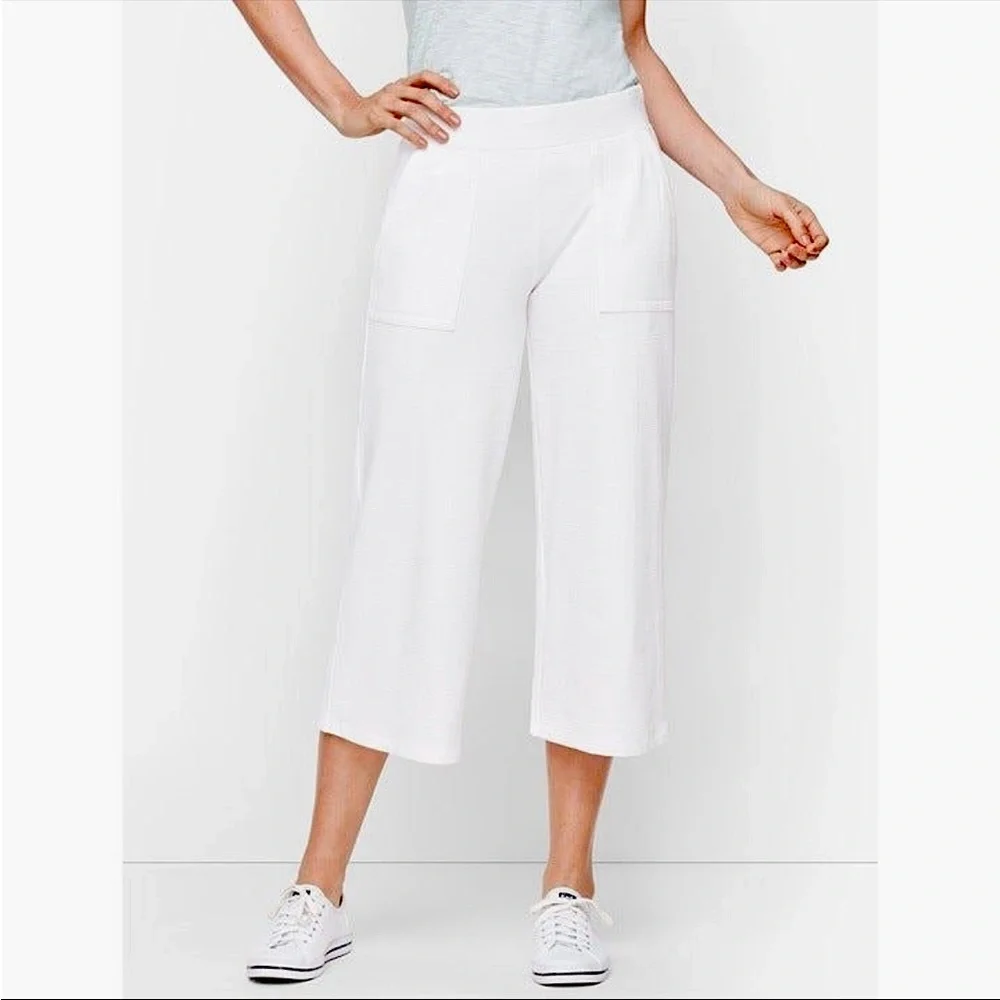 EUC T By Talbots Cropped Athleisure Pant Women’s Medium